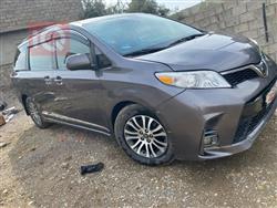 تويوتا سيينا